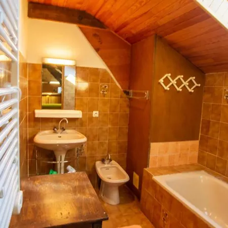 Maison Mitoyenne Avec Wifi, Proche Sarlat, Au Coeur De La Dordogne - Fr-1-616-22