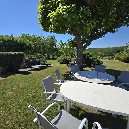 Maison Mitoyenne Avec Wifi, Proche Sarlat, Au Coeur De La Dordogne - Fr-1-616-22 Semesterbostad *