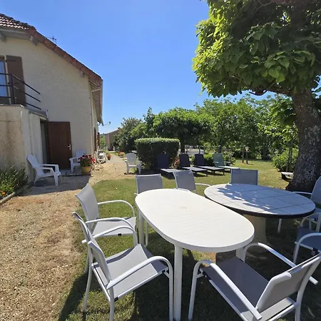 Vakantiehuis Maison Mitoyenne Avec Wifi, Proche Sarlat, Au Coeur De La Dordogne - Fr-1-616-22 Doissat