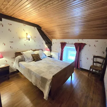 Maison Mitoyenne Avec Wifi, Proche Sarlat, Au Coeur De La Dordogne - Fr-1-616-22 Semesterbostad *