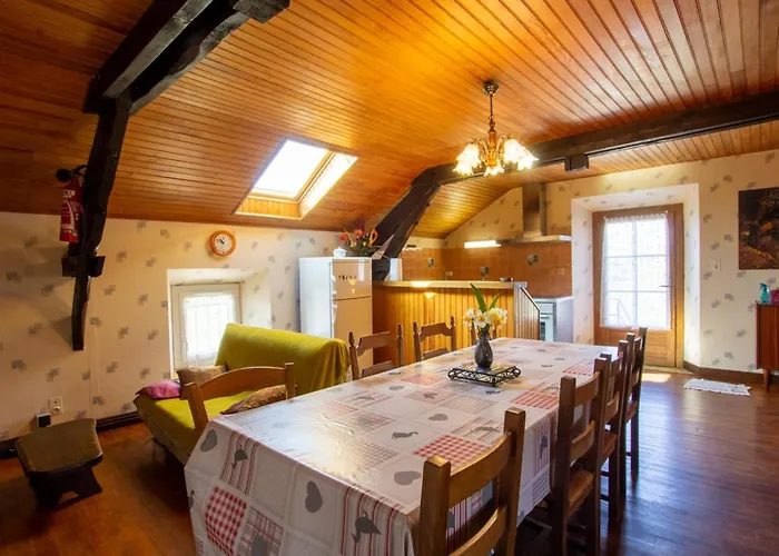 度假居 Maison Mitoyenne Avec Wifi, Proche Sarlat, Au Coeur De La Dordogne - Fr-1-616-22 Doissat